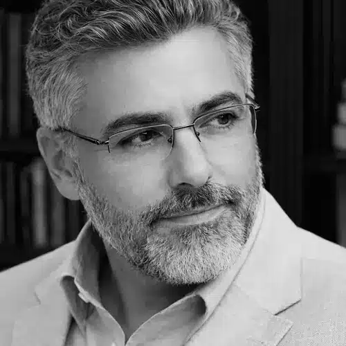 Santiago Copí, autor de thriller literario español